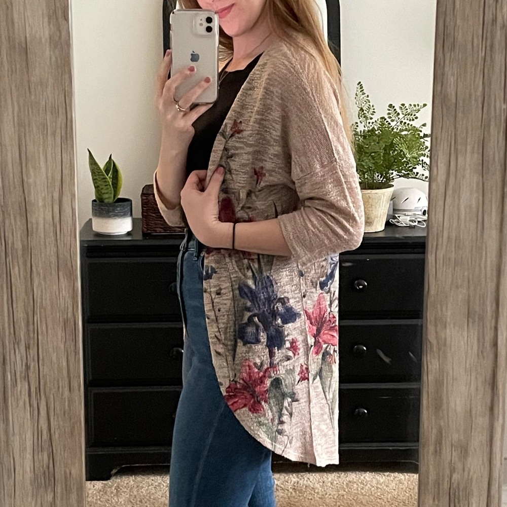 Floral lightweight cardigan